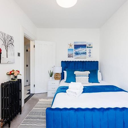 2 Bed Apartment London Eksteriør billede